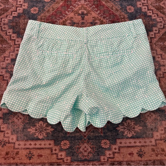 Lilly Pulitzer• Spring 2013 Green Blue and White Buttercup Short Size 2 - Picture 8 of 8